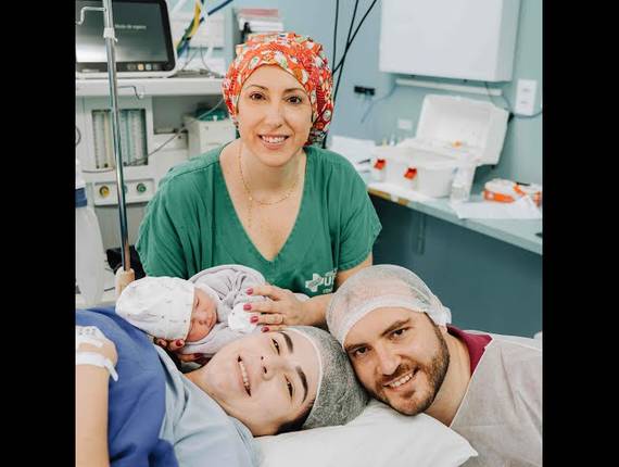 Parto Cesárea de Nascimento Helena