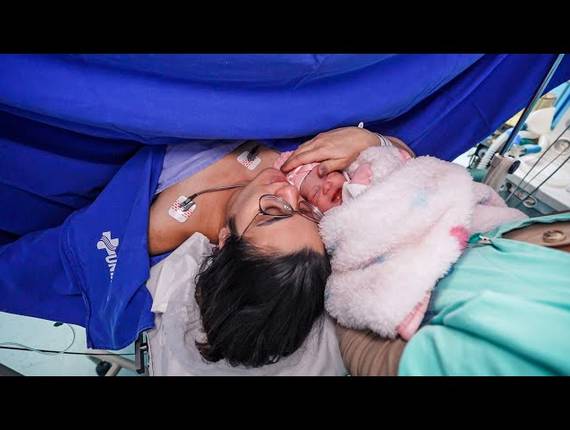 Parto Cesárea de Nascimento Cecília 
