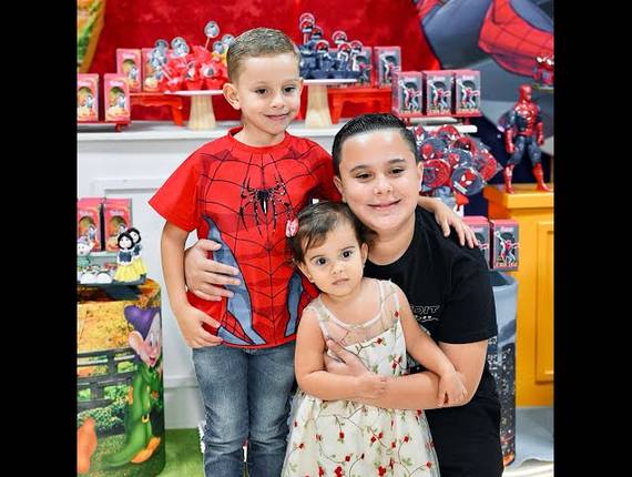 Aniversário Infantil de 5 Anos Gabriel e 2 Anos Helena