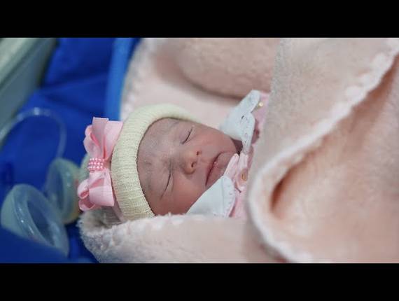 Parto Cesárea de Nascimento Manuela