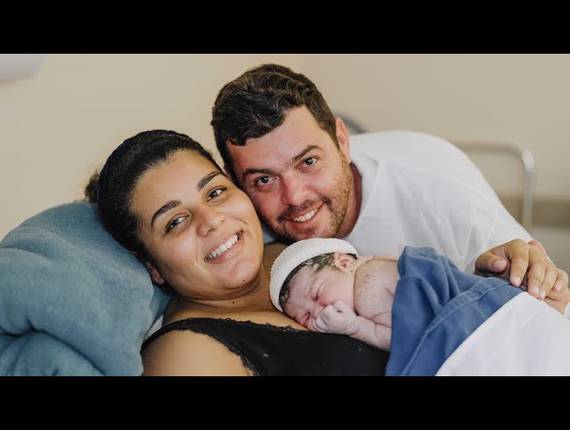 Parto Normal de Nascimento Laura