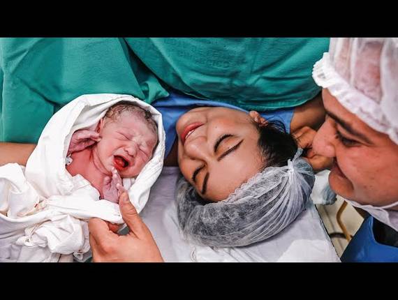 Parto Cesárea de Nascimento Anthony