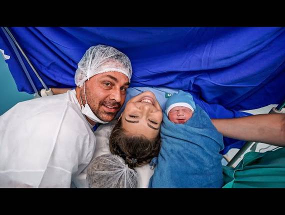 Parto Cesárea de Nascimento Gustavo