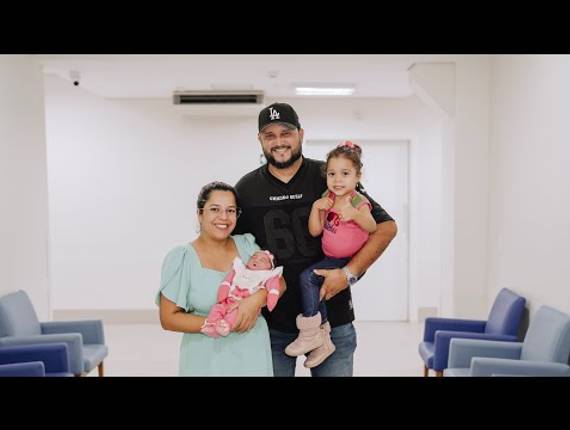 Parto Cesárea de Nascimento Lívia