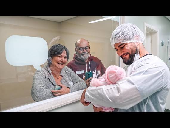 Parto Foto de Nascimento Lizzie