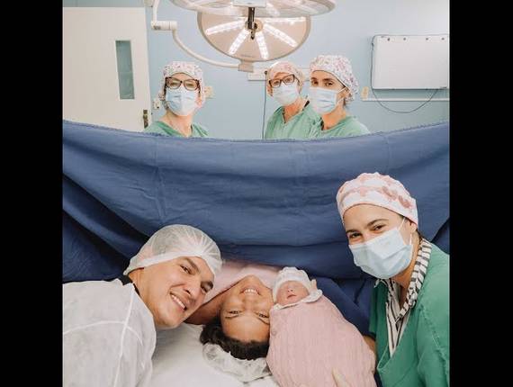 Parto Cesárea de Nascimento Clara