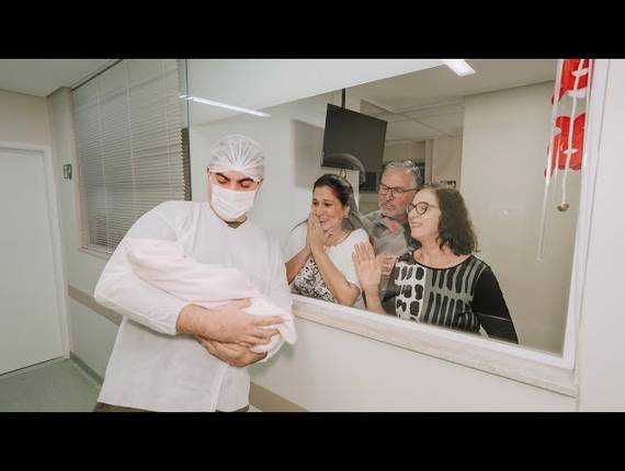 Parto Cesárea de Nascimento Maria Cecília