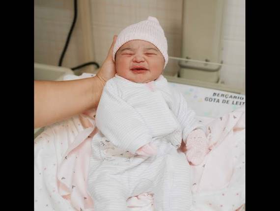 Parto Cesárea de Nascimento Maria Alice 