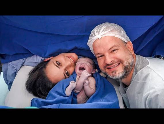 Parto Cesárea de Nascimento Antônio