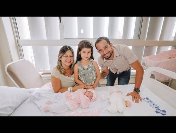 Parto Cesárea de Nascimento Ayla