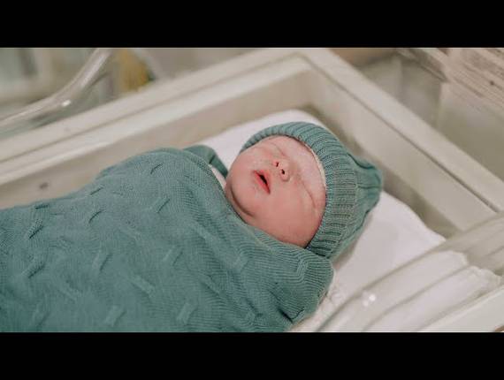 Parto Cesárea de Nascimento Bernardo