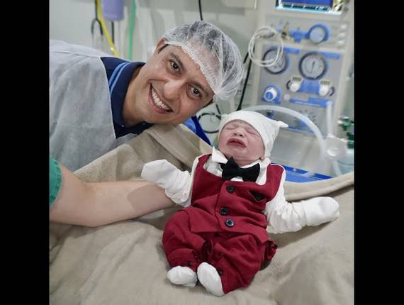 Parto Cesárea de Nascimento Vicenzo