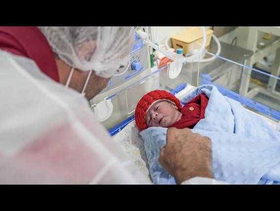 Parto Cesárea de Nascimento Nicolas