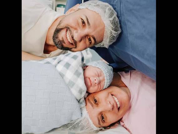 Parto Cesárea de Nascimento Théo