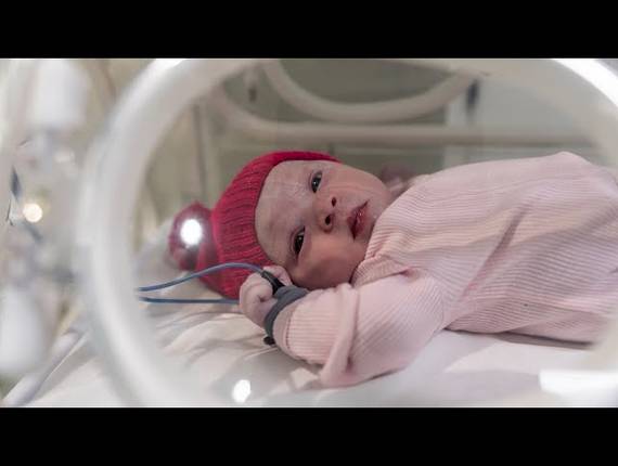 Parto Cesárea de Nascimento Sarah 