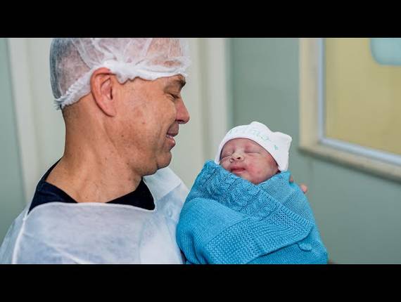 Parto Cesárea de Nascimento Arthur 