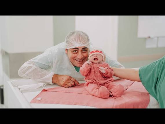 Parto Cesárea de Nascimento Aurora