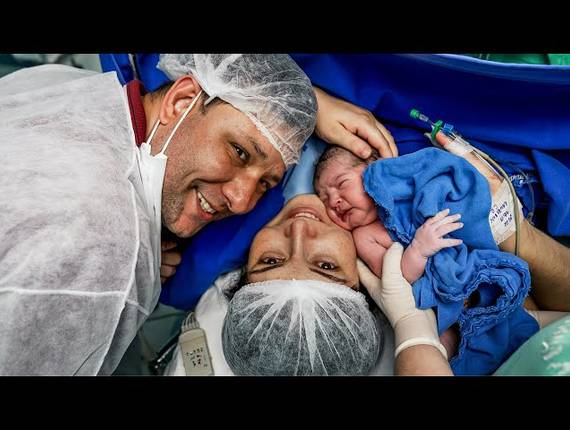 Parto Cesárea de Nascimento Aurora