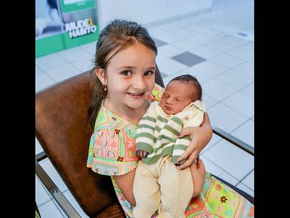 Parto Cesárea de Nascimento Havi 