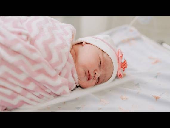 Parto Cesárea de Nascimento Sarah