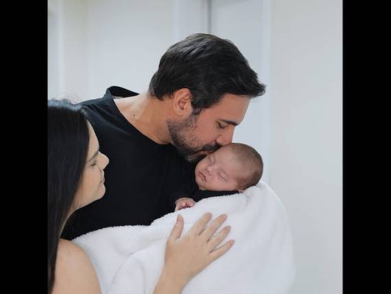 Parto Cesárea de Nascimento Gael 