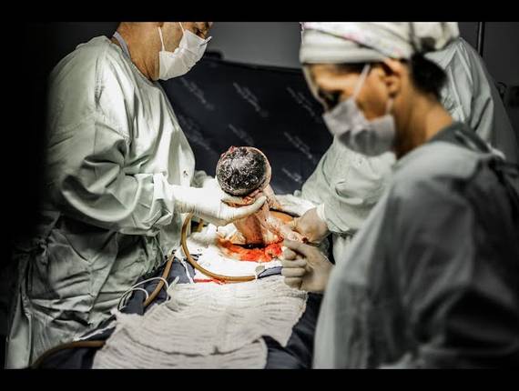 FILME DE NASCIMENTO de O NASCIMENTO DO THÉO