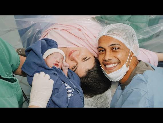 Parto Cesárea de Nascimento Isaac e Filipe