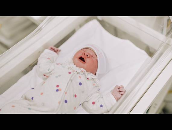 Parto Cesárea de Nascimento Helena