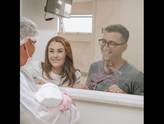 Parto Cesárea de Nascimento Emanuelly