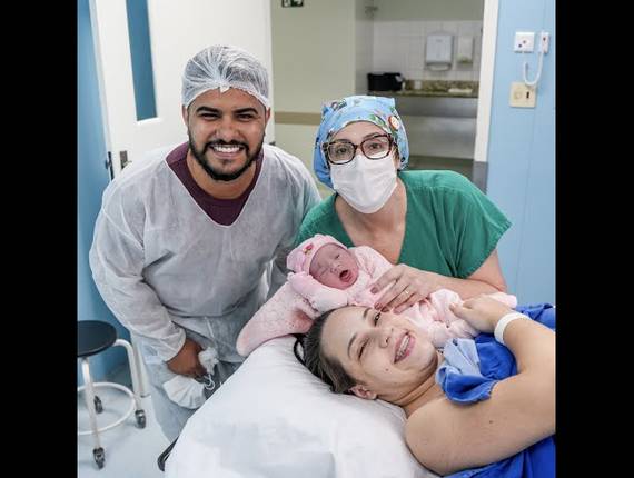 Parto Cesárea de Nascimento Maria Júlia