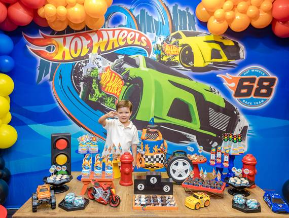 Festas Infantis - Kids Park de 4 anos Thomas - Festa infantil tema Hotwhells