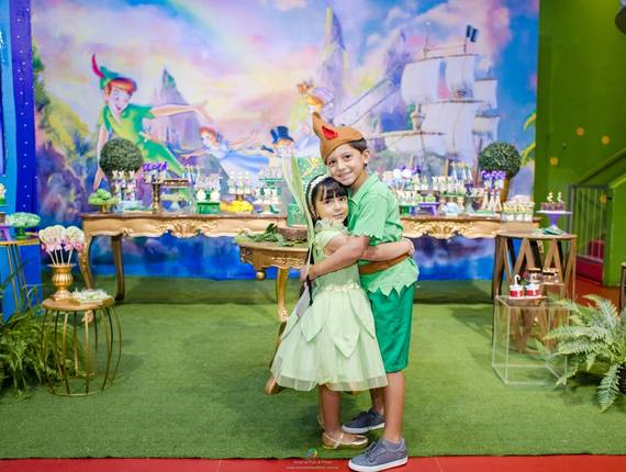 Festas Infantis de 6 anos do Gabriel e 4 anos da Beatriz - Festa infantil tema Peter Pan