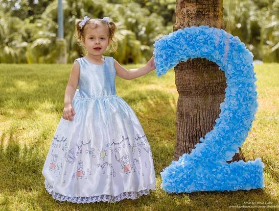 Ensaios Infantis de Ensaio Valentina