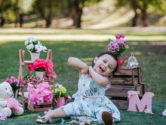 Ensaios Infantis de Ensaio Jardim Encantado da Maria Clara