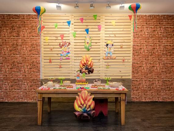 Festas Infantis - Kids Park de Arraiá Conexão / Kids Park! 