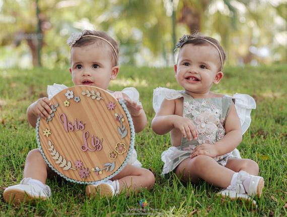 Ensaios Infantis de Ensaio das gêmeas Isis e Liz