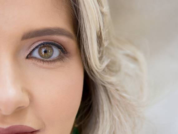 Fotos Corporativas  de Fotos perfil profissional - Dra. Gabriela Marques dermatologista 