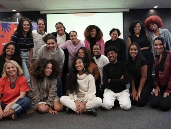 ASSESSORIA de Projeto “ajudando uma ONG”