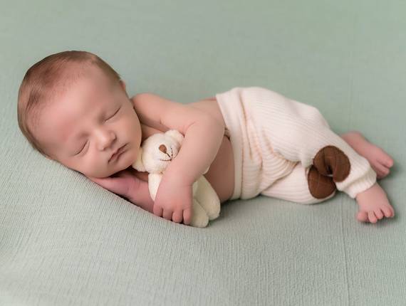 Newborn de Newborn Henri