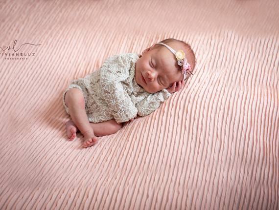 Newborn de Newborn Alice - 15 dias