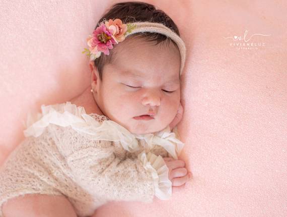 Newborn de Newborn Ayla - 9 dias