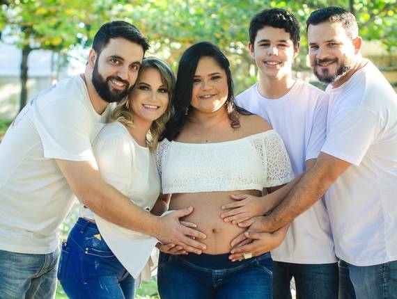 Laços de Família de AMOR, BARRIGA SOLIDÁRIA E UM PRÍNCIPE!