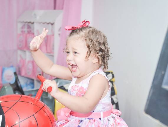 Aniversário Infantil de Samyra em dia de festa!