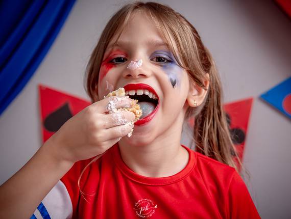 Smash The Cake de Lara - 7 anos