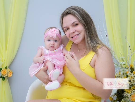 MÊS DAS MÃES 2019 de Mês das Mães - Lívia