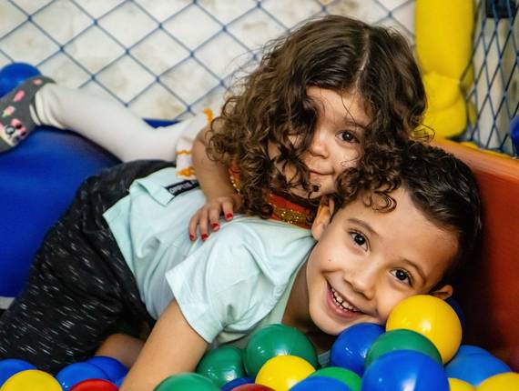 Aniversários de Festa Helena