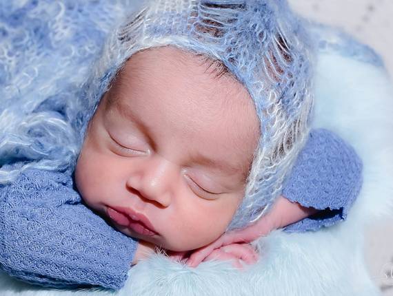 NEWBORN de Isac