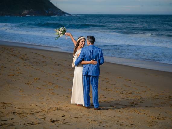 Casamento de Casamento de Milagros e Felipe na Pousada Villa Sonali em Balneário Camboriú, SC