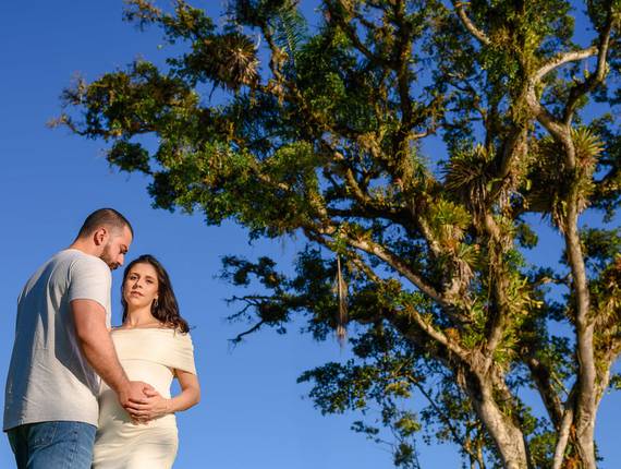Gestante  de Ensaio Gestante no Vivapark, Porto Belo – Fotografia de Família em Santa Catarina