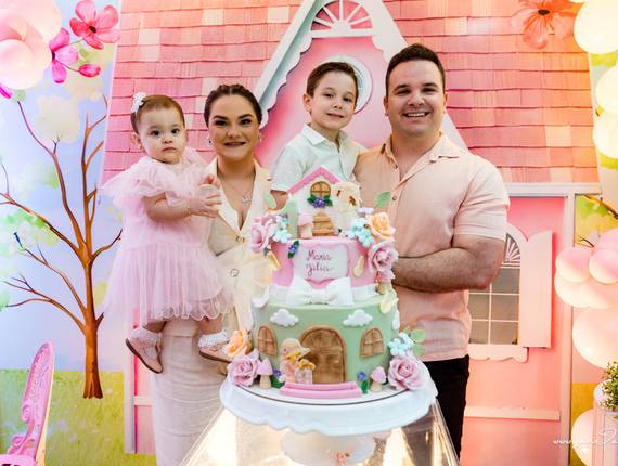 Aniversário de 1 anos de Maria Júlia